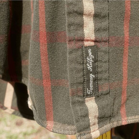 Vintage 90s Tommy Hilfiger Forest Plaid Button Up - Picture 4 of 7
